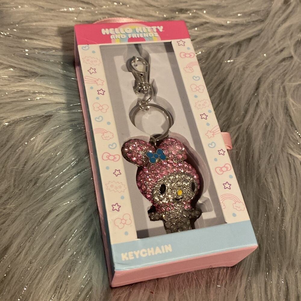 BNWT HELLO KITTY AND FRIENDS Pink and Blue Rhinestone Keychain